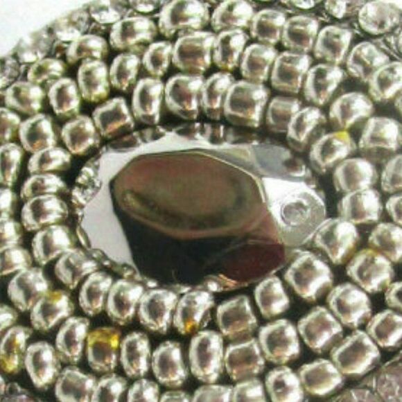 5/$25 Oval Rhinestone Silver Tone Ring Size 7 - Picture 2 of 6